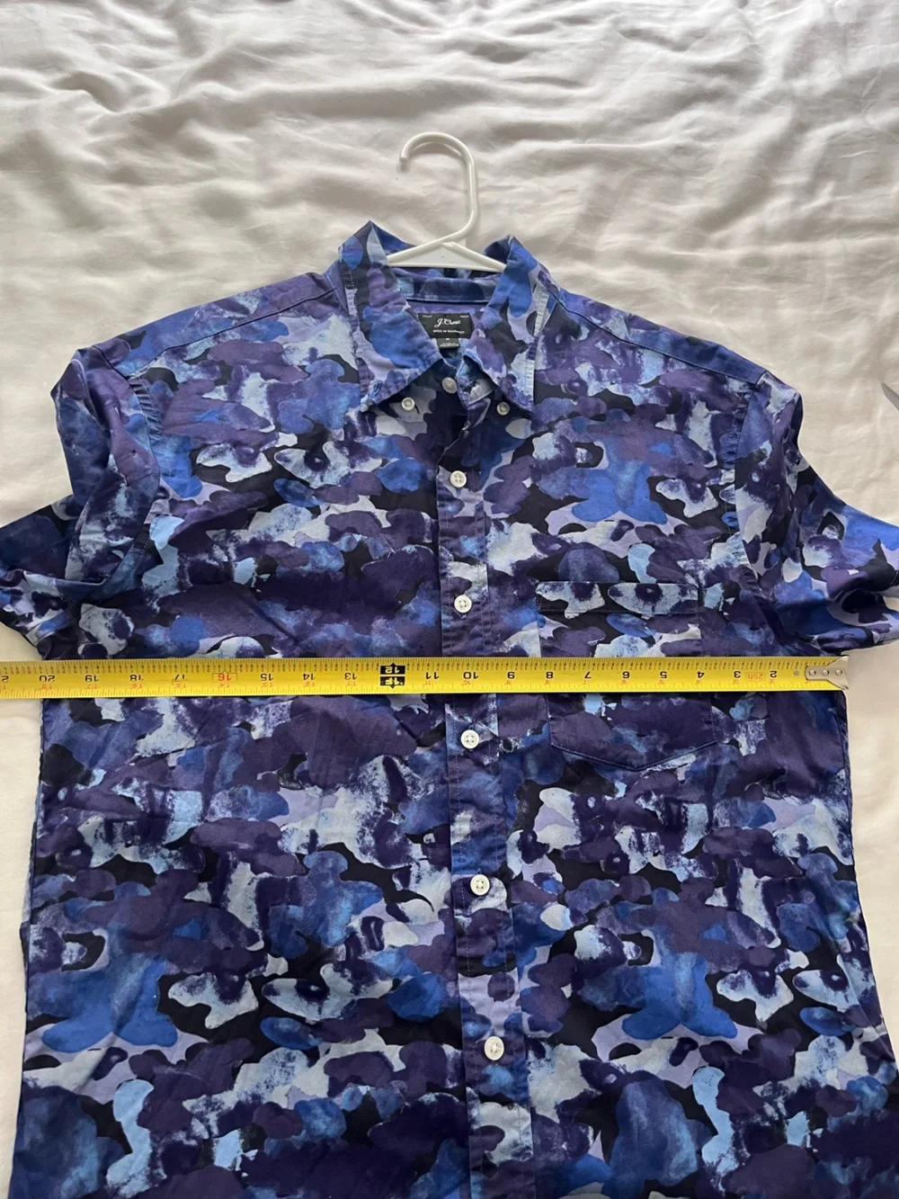 J. Crew Mercantile Men’s Watercolor Blue Camo Print Short Sleeve Button Down M